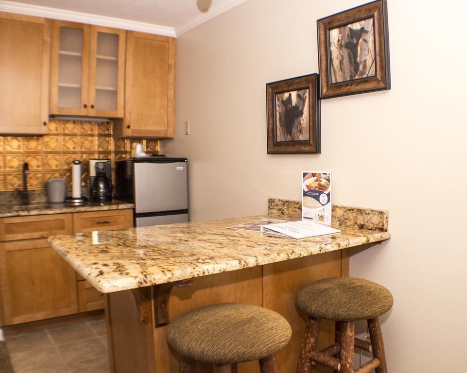 Marina Cay Hotel Bigfork Room photo